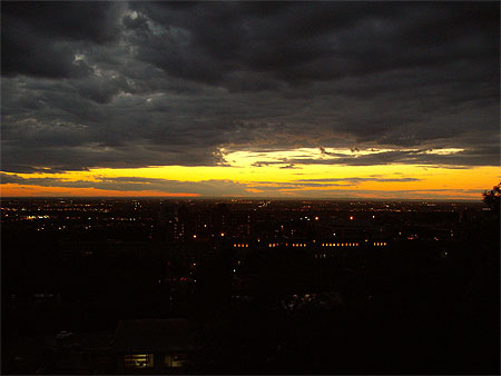 Le Soleil se couche sur Montreal