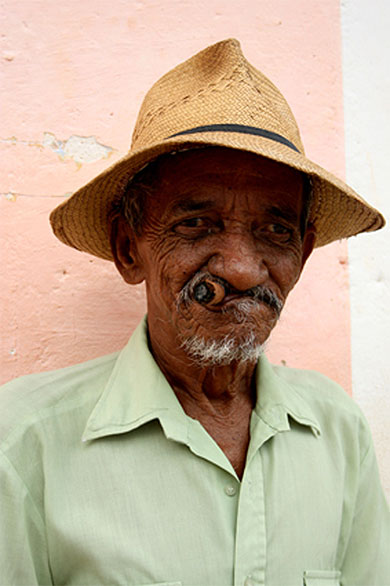 Fumeur de cohibas