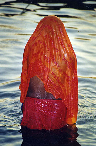 Drap� sur le Gange