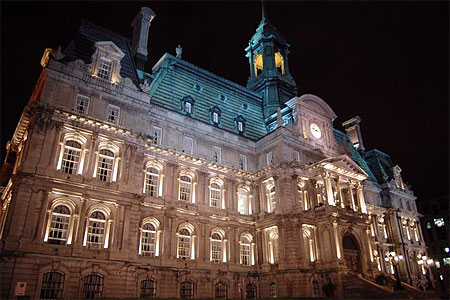 H�tel de ville de Montr�al, de nuit!