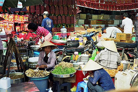 � Cholon, c'est toujours l'empire du commerce