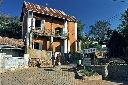 Ambohimanga la "Colline Bleue "