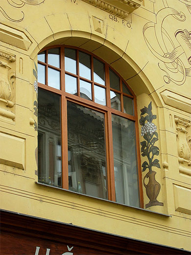 Maison Municipale, d�tail fen�tre