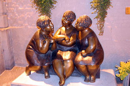 Les Chuchoteuses