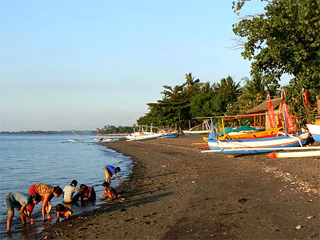 Plage de Kalibukbuk