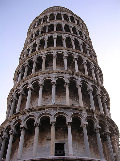 Elle ne pencherait plus?