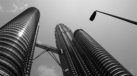 Tours Petronas