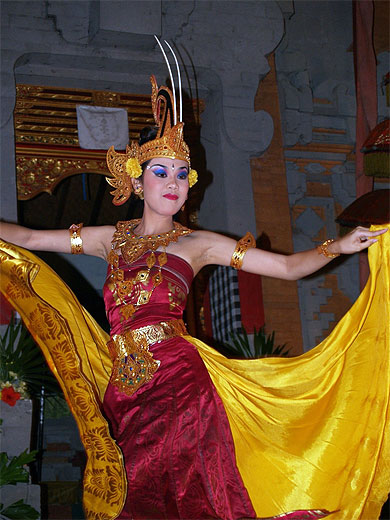 Danseuse legong