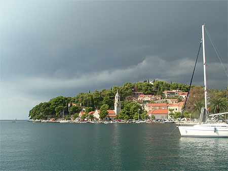 Lumi�re sur Cavtat