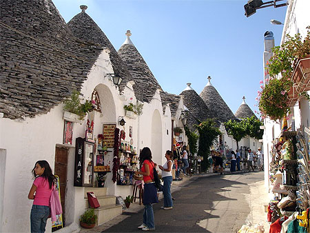 Boutiques dans les trulli