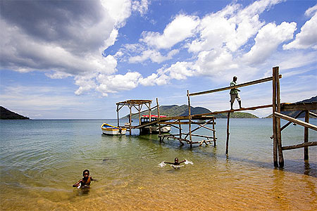 Sur les rives du lac Malawi