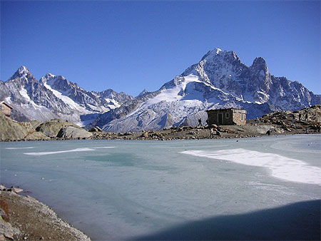 Lac Blanc (2352 m)