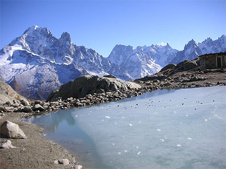 Lac Blanc (2352 m)