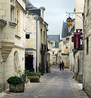 Rue � Chinon