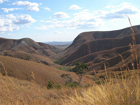 Montagne sur la route de Miandrivazo
