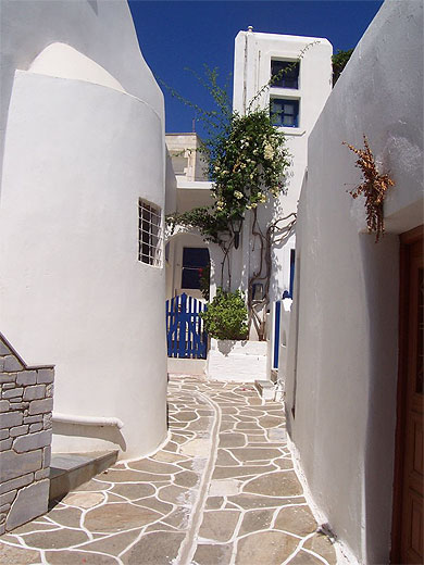 Ruelle � Paros