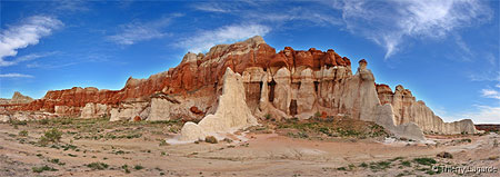 White and red Canyon
