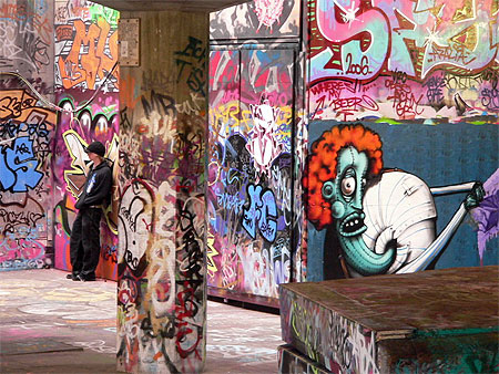 Tags sur les berges