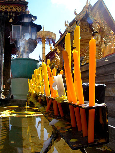 Doi Suthep, Bougies