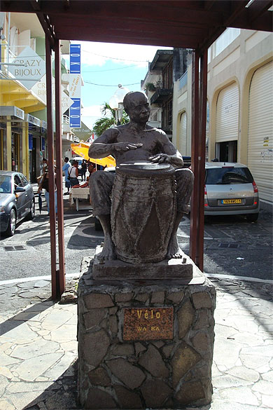 Statue