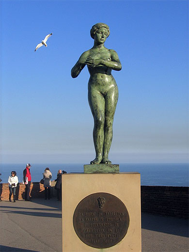 Statue au Ch�teau de Montju�c