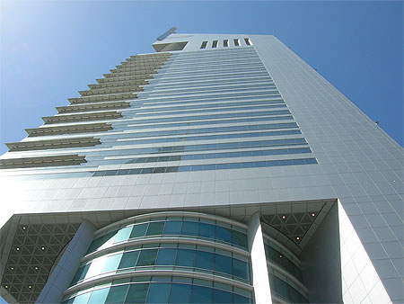 Emirates Towers (contre-plong�e)