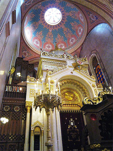 Int�rieur de la synagogue