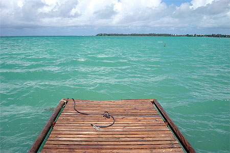 Au bout du ponton...l'oc�an indien