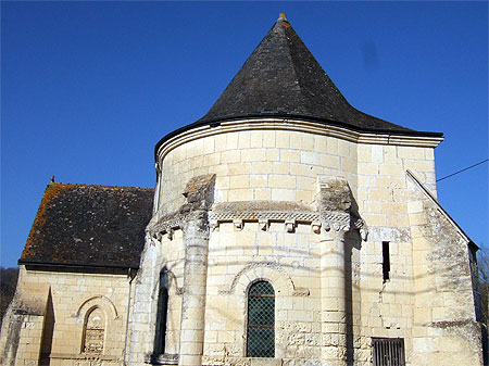 Eglise carolingienne (XI�.XII�), vieux Cravant