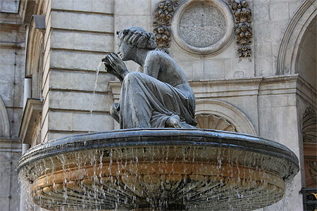 H�tel de ville de Lyon - Fontaine d'Amphitrite