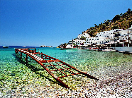 Vu sur le port de Loutro