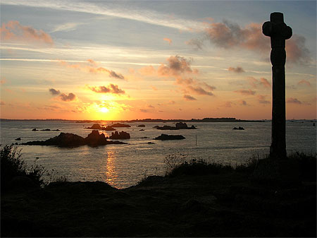 Coucher de soleil � la Croix de Maudez