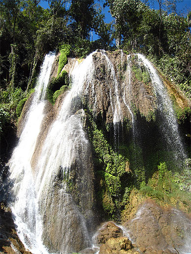 Cascade � Topes de collantes