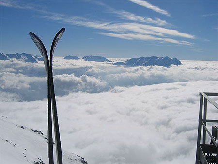 Au dessus des nuages