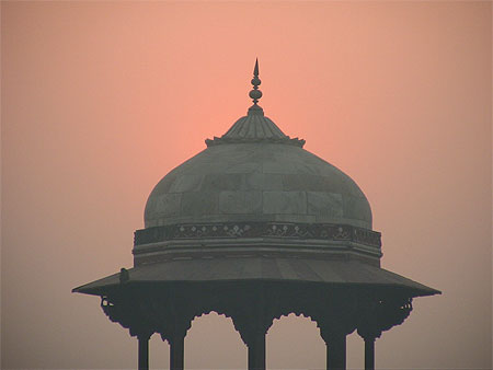 Agra : Taj Mahal au lever de soleil