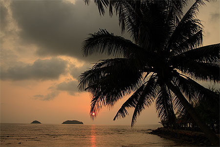 Coucher de soleil - plage sur Koh Chang