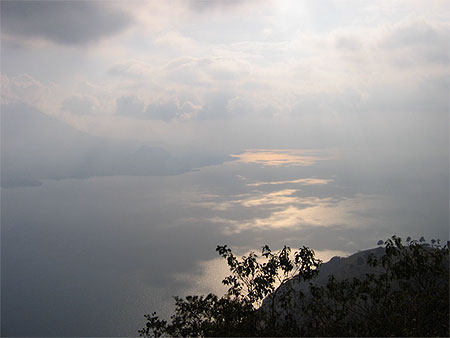 Lac Atitlan