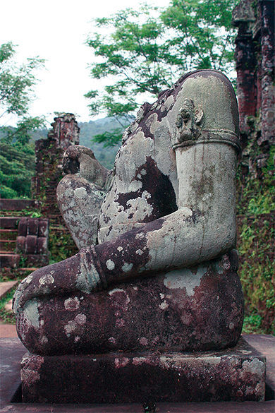 La statue sans t�te