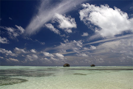 Bungalows perdus dans le lagon