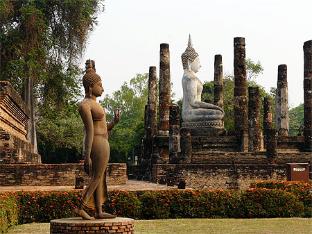 Bouddha marcheur