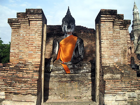 Bouddha orang�