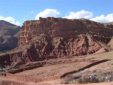 Roches ocres du Haut Atlas