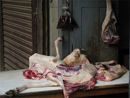 Ch�vre en morceaux � Kathmandou
