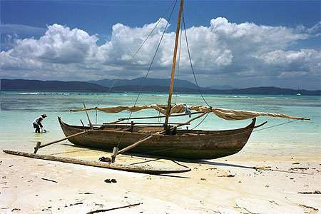 Pirogue � Nosy-Iranja