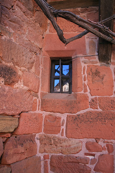 Fen�tre � Collonges la Rouge