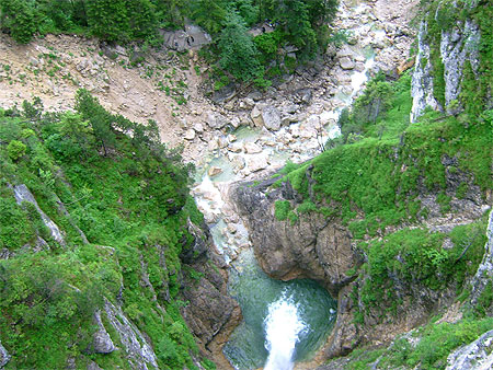 Cascade pr�s de Neuschwanstein