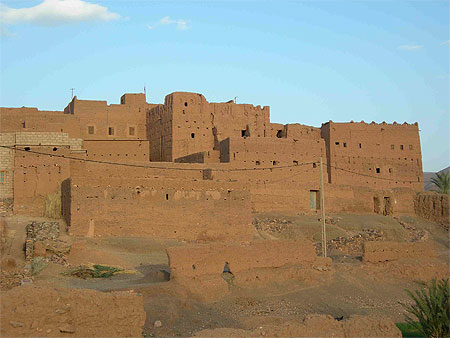Vieux village d'Aslim et sa kasbah du ca�d Ali