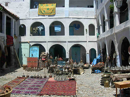 Fondouk (caravans�rial) de Chefchaouen