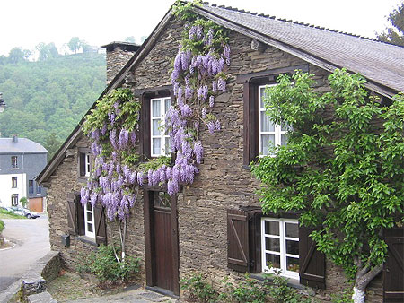 Jolie maison � Rochehaut