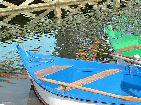 Barques color�es